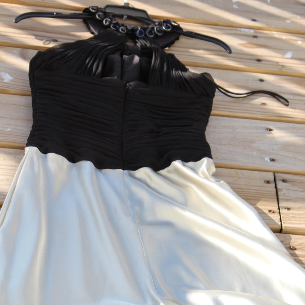 LM Collection Dress Two Tone - Picture 4 of 7